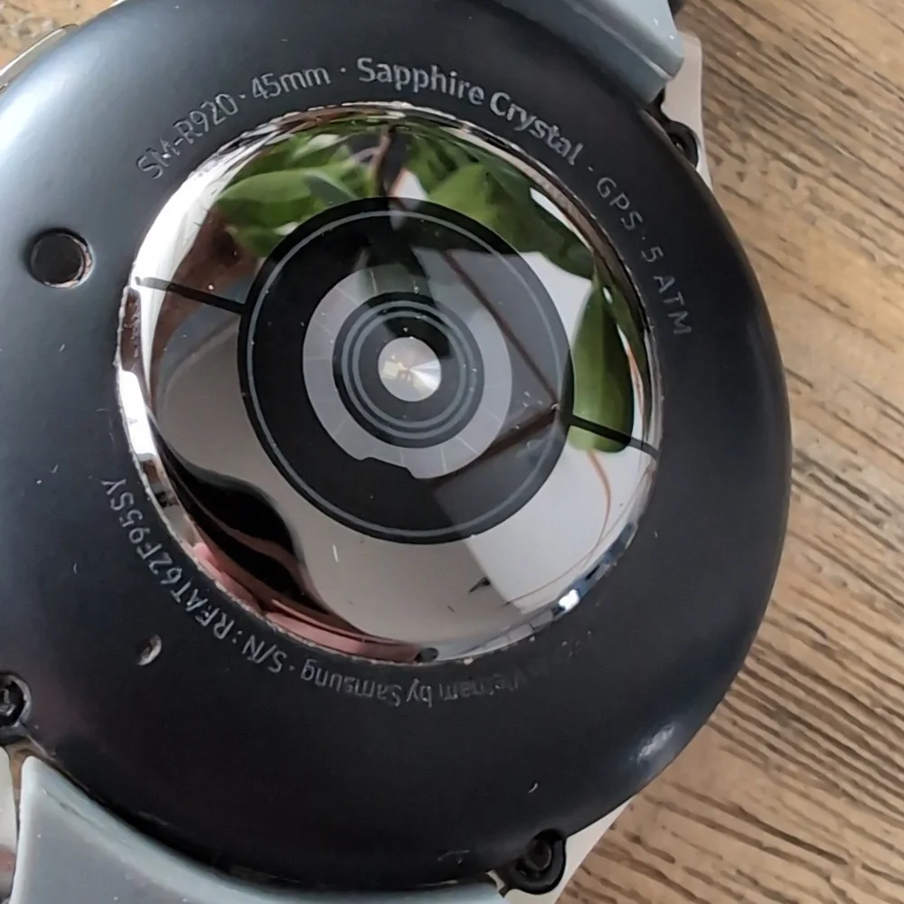 Samsung Galaxy Watch 5 Pro Gray Titanium Premium Fitness Style